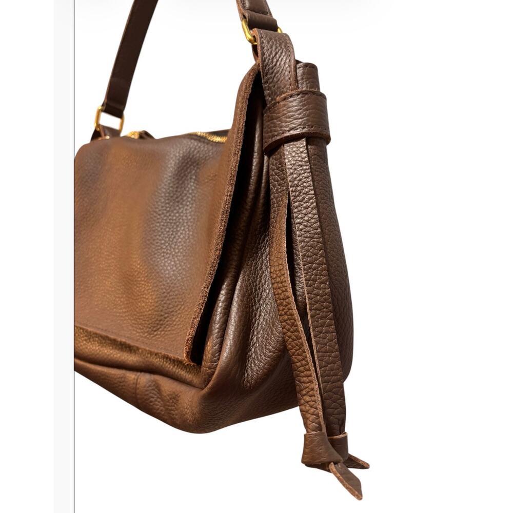 Oliveve brown pebbled soft leather hand bag shoulder bag. Flap front, extra stra - Picture 4 of 12